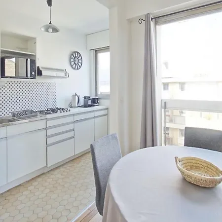 Pour 4 Pers Quartier Alesia By Weekome Paris